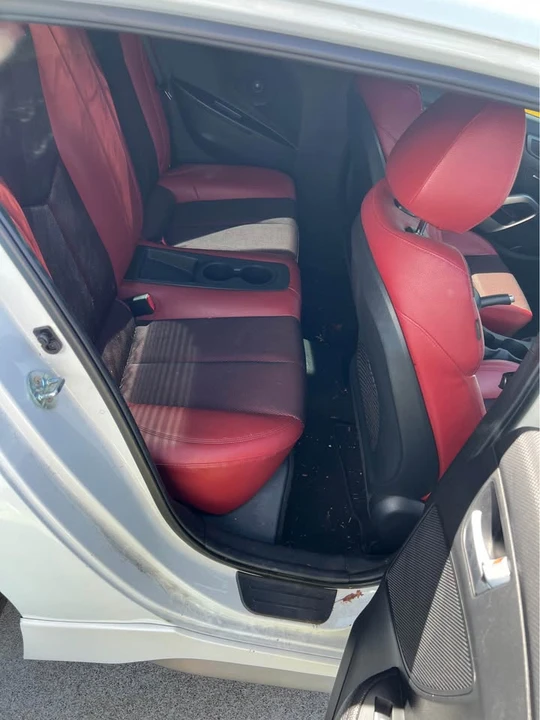 2017 Hyundai Veloster - Image 5 of 12