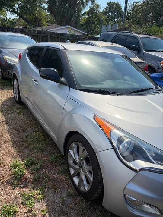 2017 Hyundai Veloster - Image 5 of 5