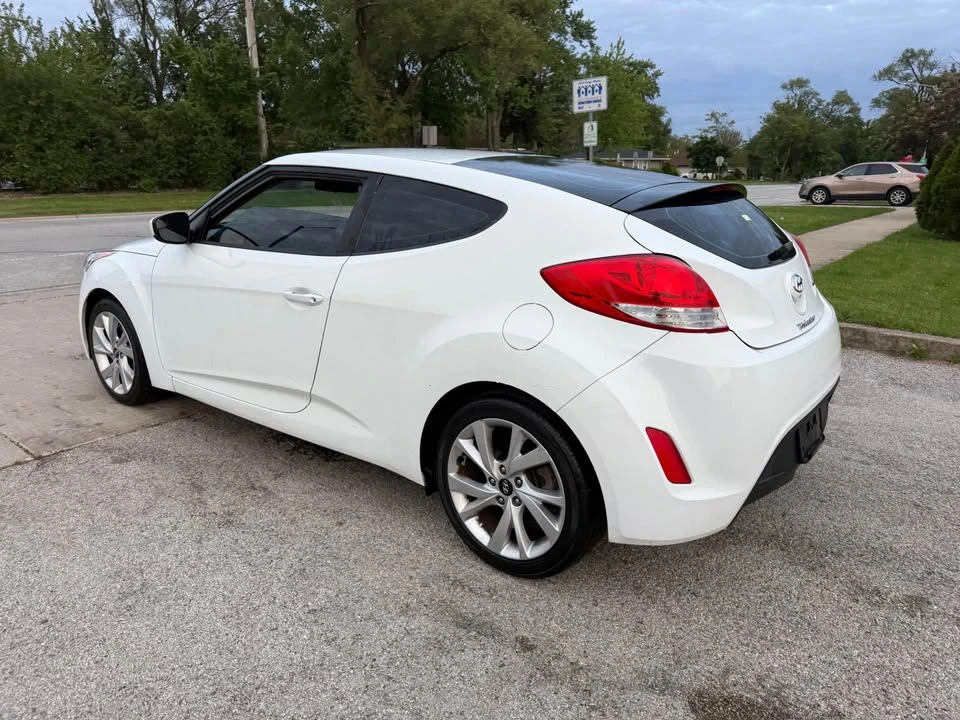 2017 Hyundai Veloster - Image 5 of 20