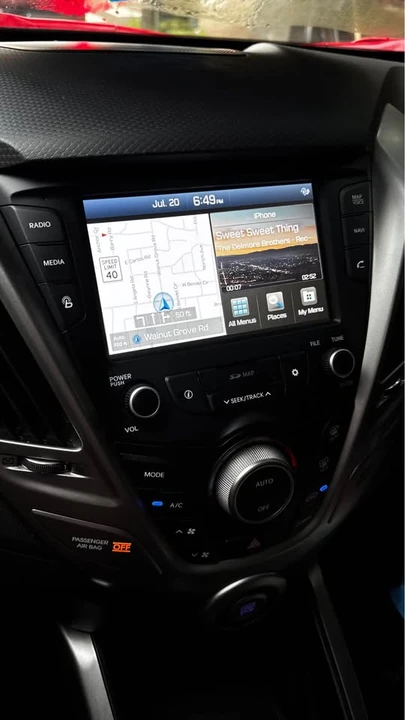 2017 Hyundai Veloster - Image 9 of 20
