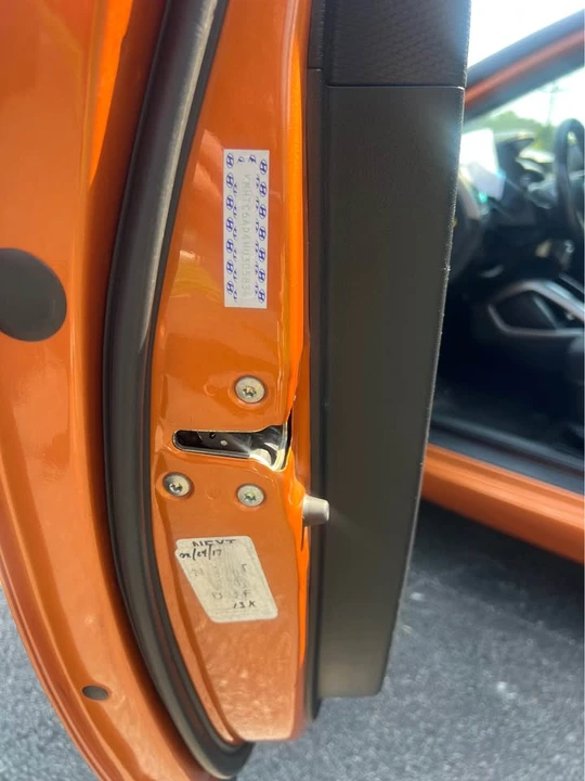 2017 Hyundai Veloster - Image 12 of 13