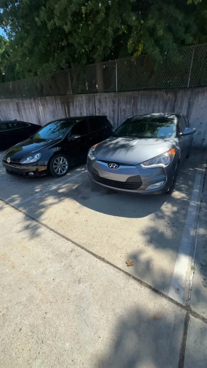 2017 Hyundai Veloster - Image 11 of 13