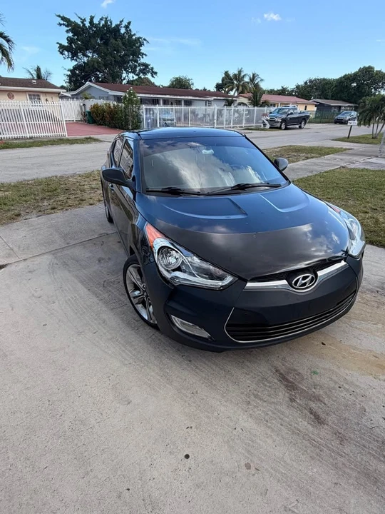 2017 Hyundai Veloster - Image 3 of 15