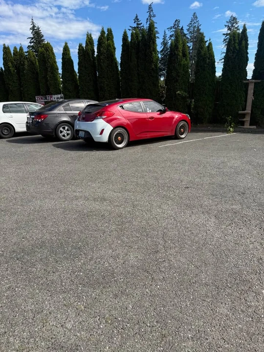 2017 Hyundai Veloster - Image 3 of 11