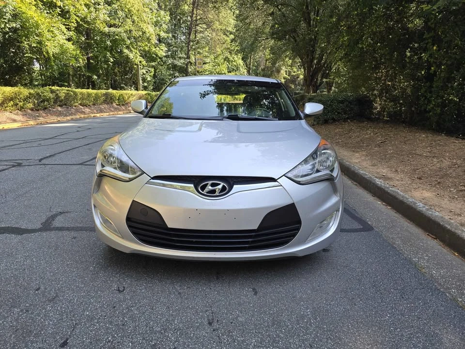2017 Hyundai Veloster - Image 3 of 18