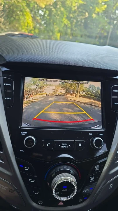 2017 Hyundai Veloster - Image 17 of 18