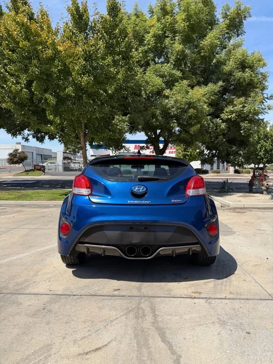 2017 Hyundai Veloster - Image 3 of 20