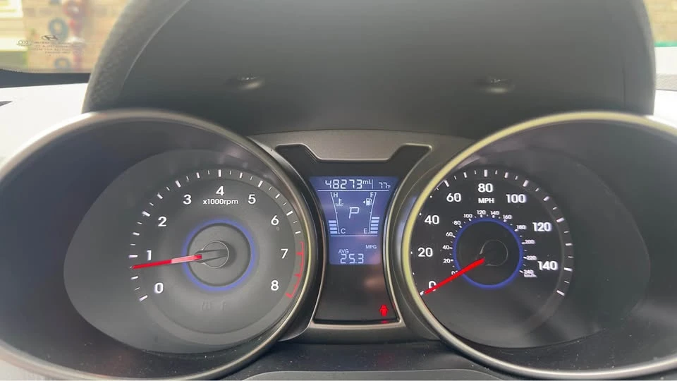 2017 Hyundai Veloster - Image 11 of 12