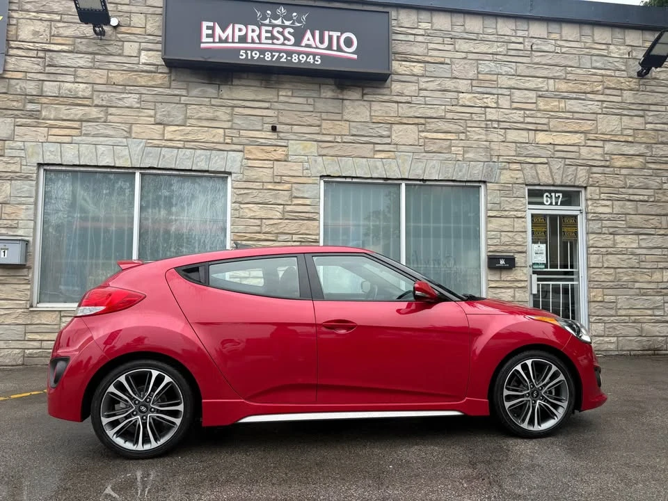 2017 Hyundai Veloster - Image 3 of 18