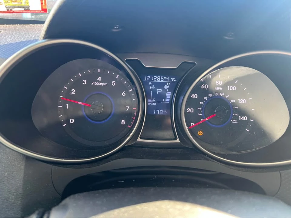 2017 Hyundai Veloster - Image 6 of 6