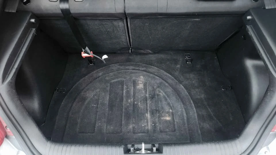 2017 Hyundai Veloster - Image 5 of 6