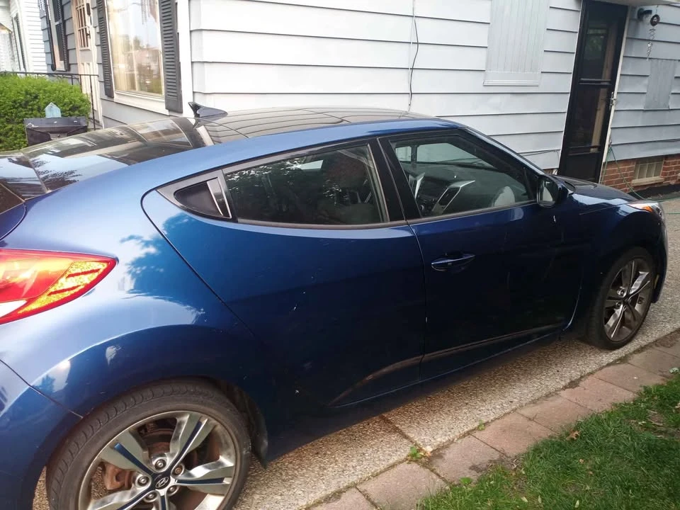 2017 Hyundai Veloster - Image 5 of 6