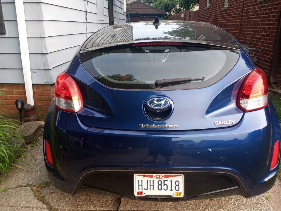 2017 Hyundai Veloster - Image 4 of 6