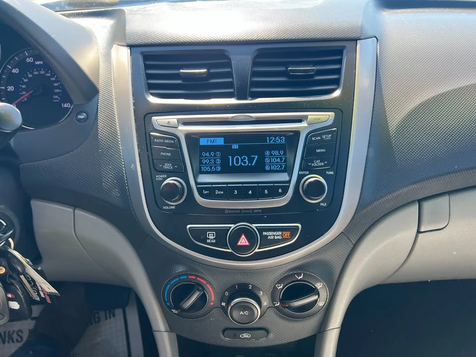 2017 Hyundai Accent - Image 9 of 11