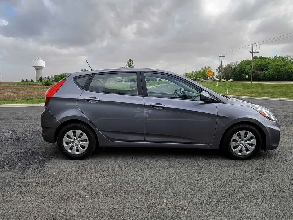 2017 Hyundai Accent - Image 3 of 15