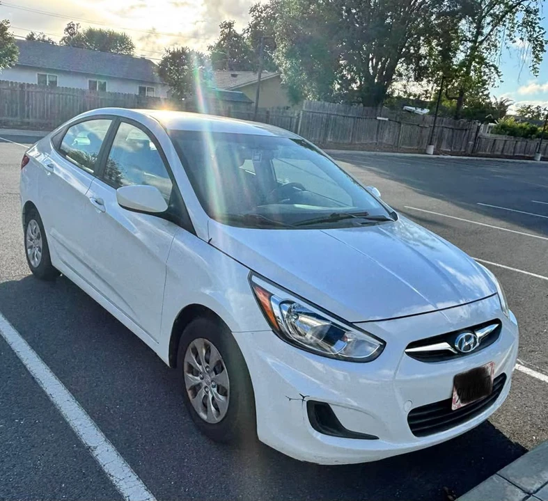 2017 Hyundai Accent - Image 6 of 15