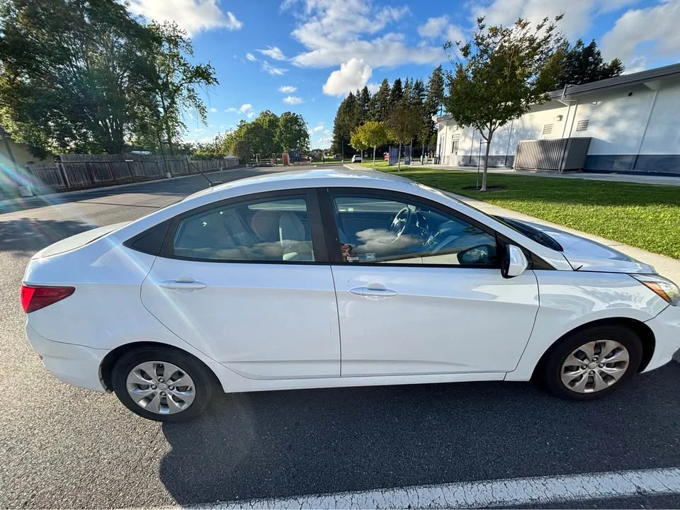 2017 Hyundai Accent - Image 4 of 15
