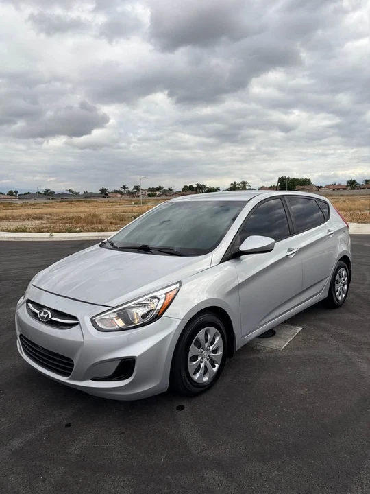 2017 Hyundai Accent - Image 2 of 8