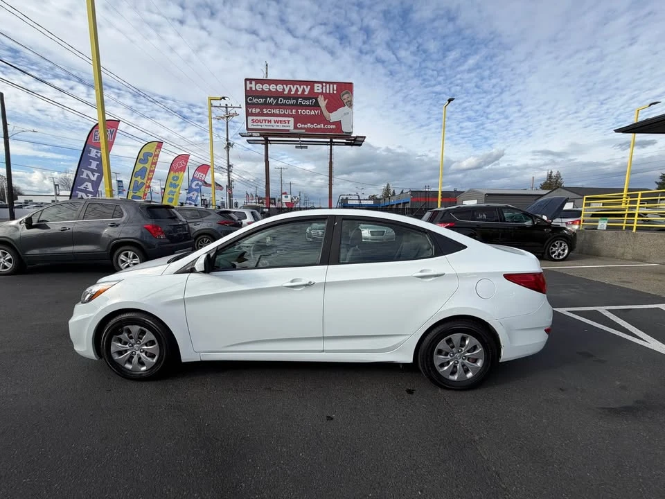 2017 Hyundai Accent - Image 8 of 20