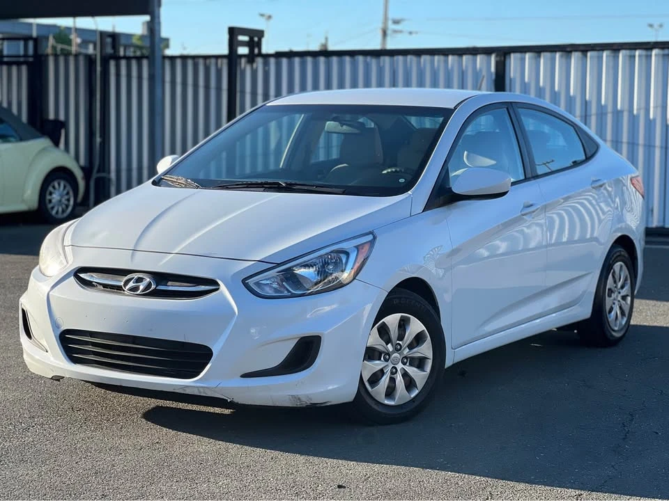 2017 Hyundai Accent - Image 16 of 20
