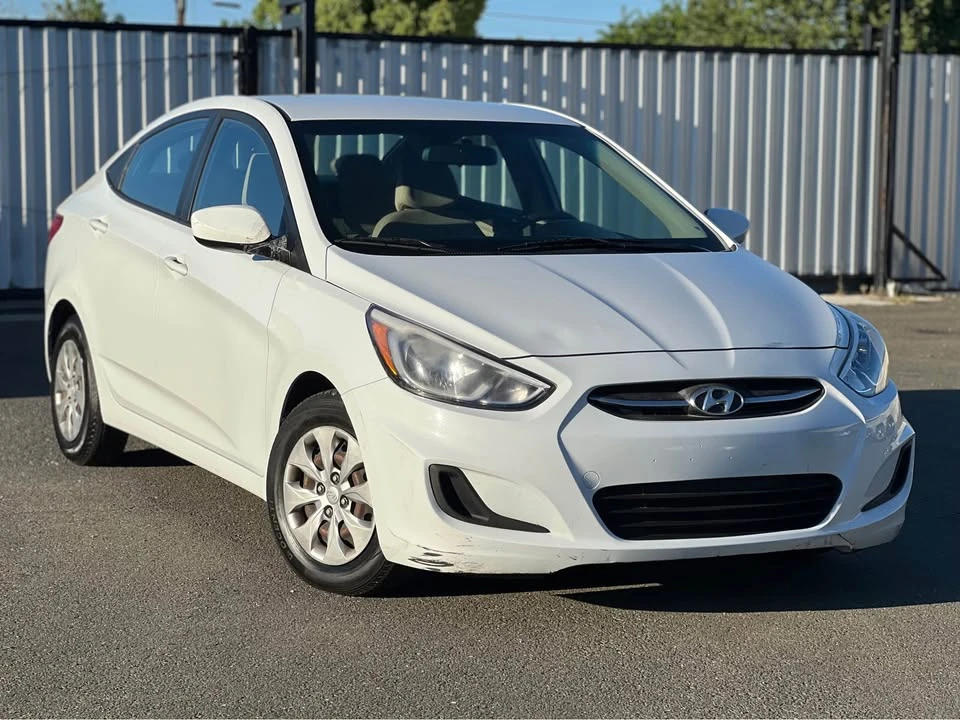 2017 Hyundai Accent - Image 4 of 20