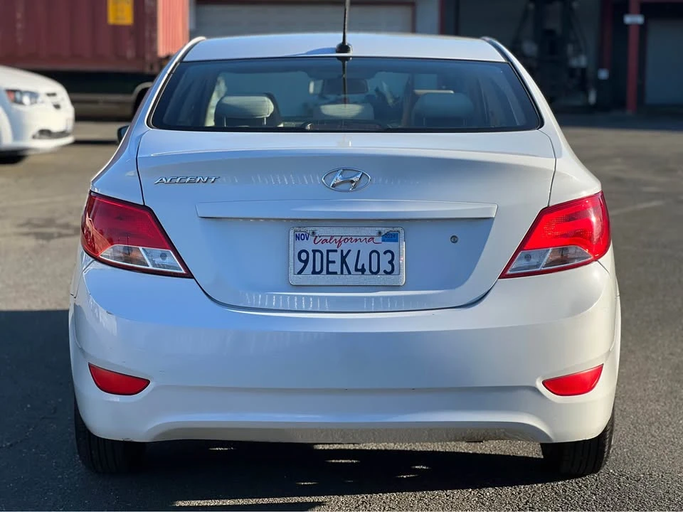2017 Hyundai Accent - Image 8 of 20