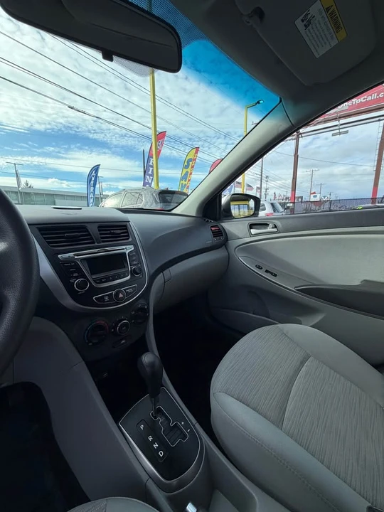 2017 Hyundai Accent - Image 19 of 20
