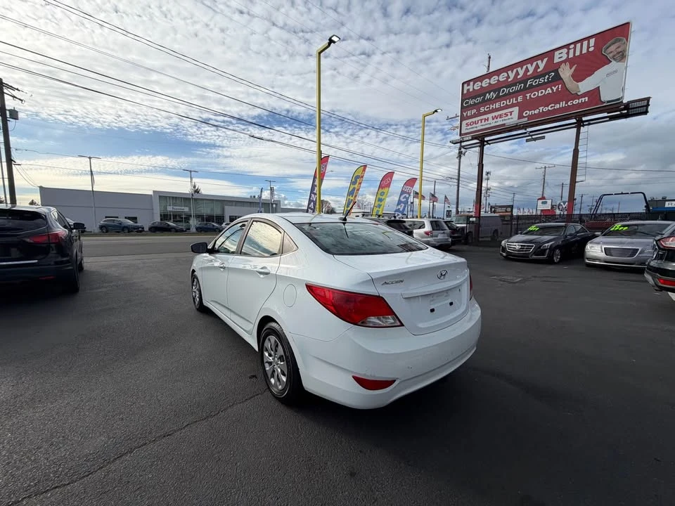 2017 Hyundai Accent - Image 7 of 20