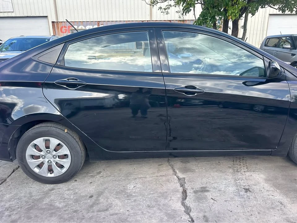 2017 Hyundai Accent - Image 2 of 5