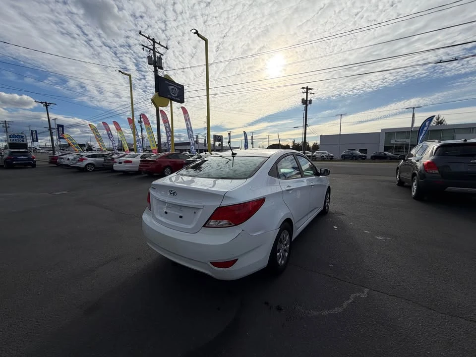 2017 Hyundai Accent - Image 5 of 20
