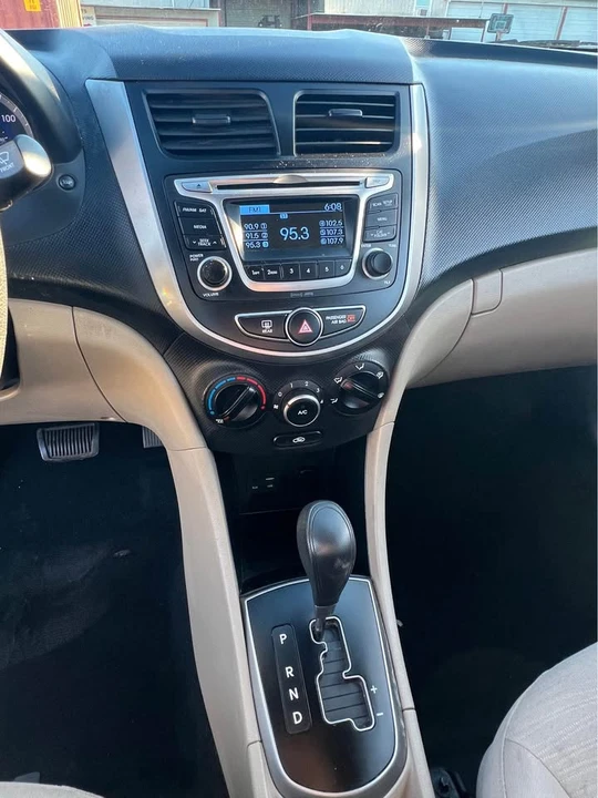 2017 Hyundai Accent - Image 13 of 20