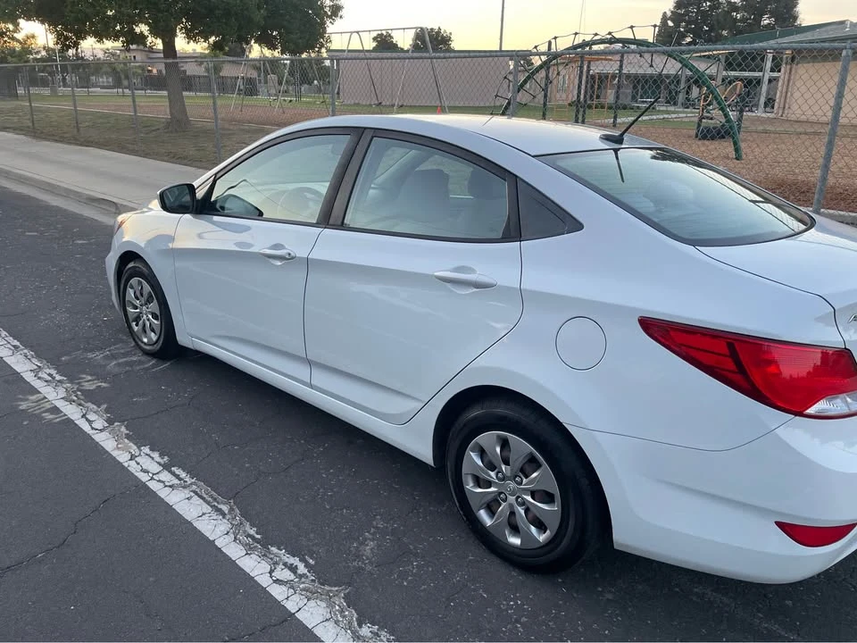 2017 Hyundai Accent - Image 3 of 6