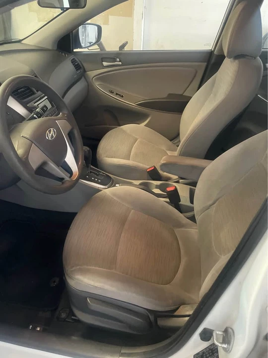 2017 Hyundai Accent - Image 5 of 6