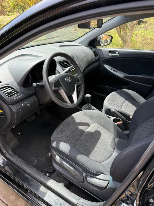 2017 Hyundai Accent - Image 3 of 8