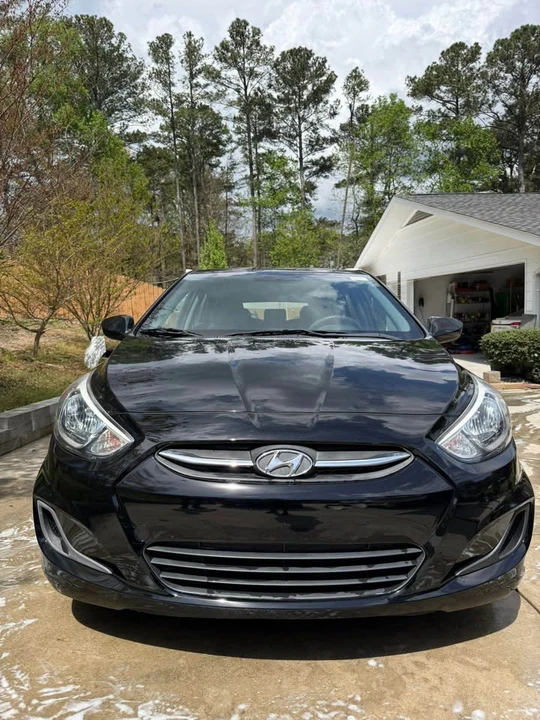 2017 Hyundai Accent - Image 4 of 8
