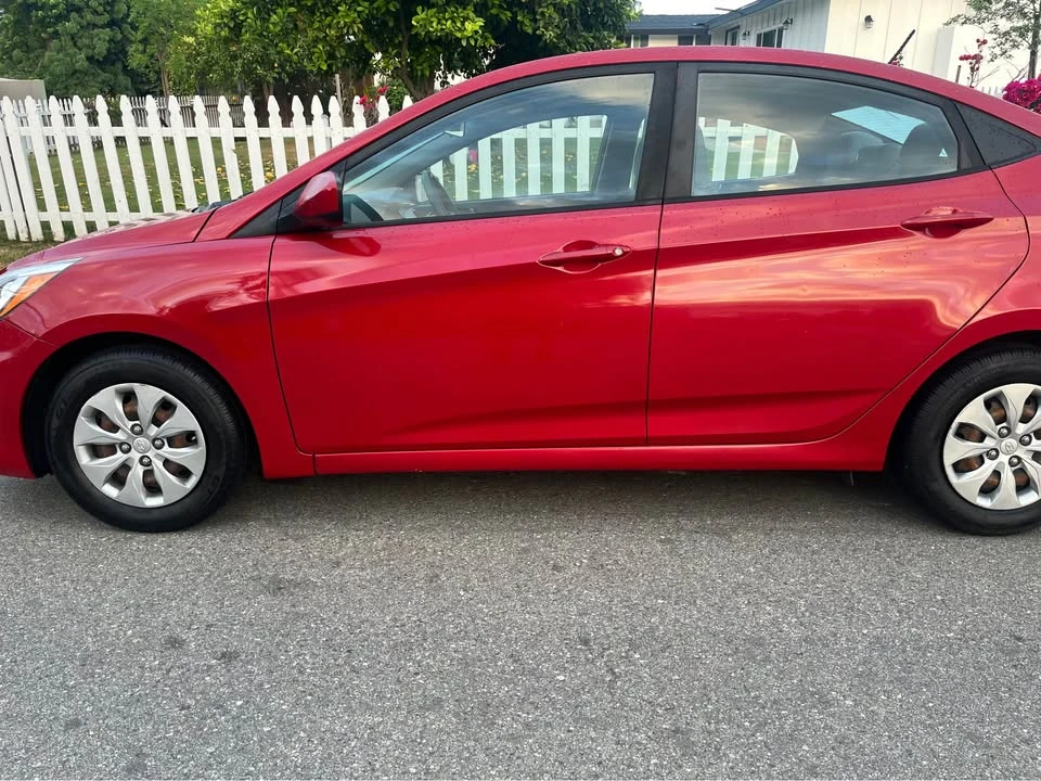 2017 Hyundai Accent - Image 10 of 14
