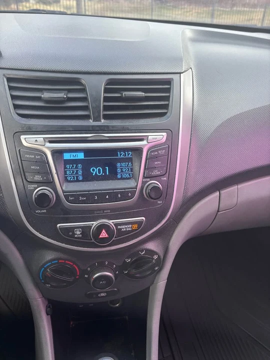 2017 Hyundai Accent - Image 12 of 13