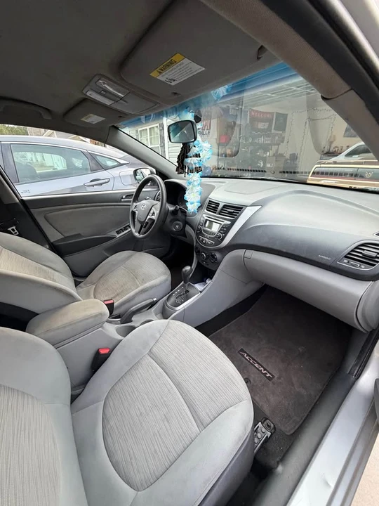 2017 Hyundai Accent - Image 5 of 12