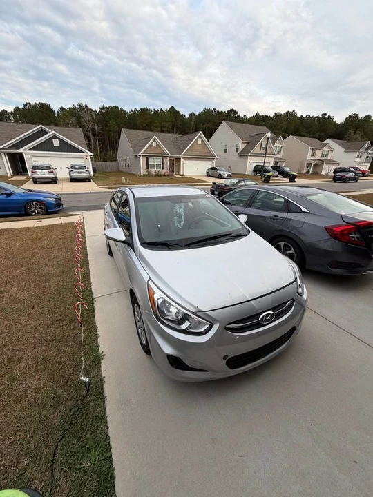 2017 Hyundai Accent - Image 2 of 12