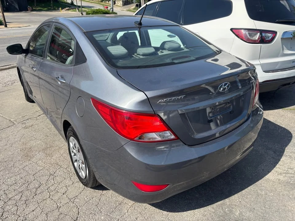 2017 Hyundai Accent - Image 3 of 8