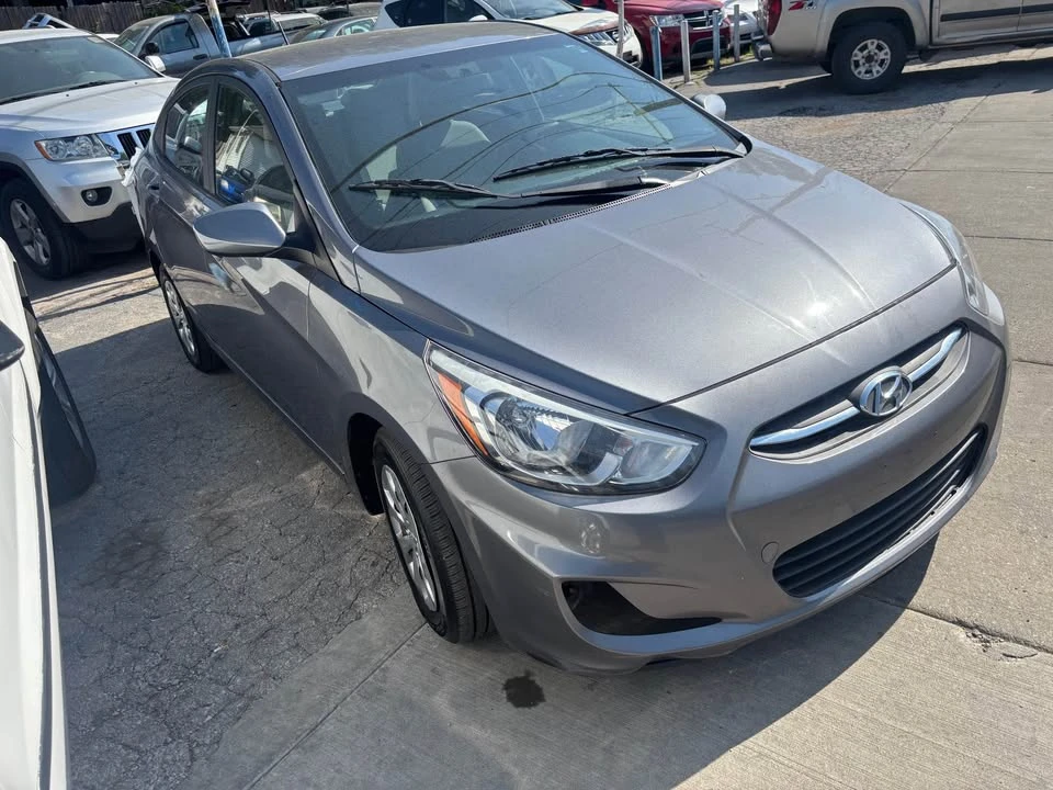 2017 Hyundai Accent - Image 2 of 8