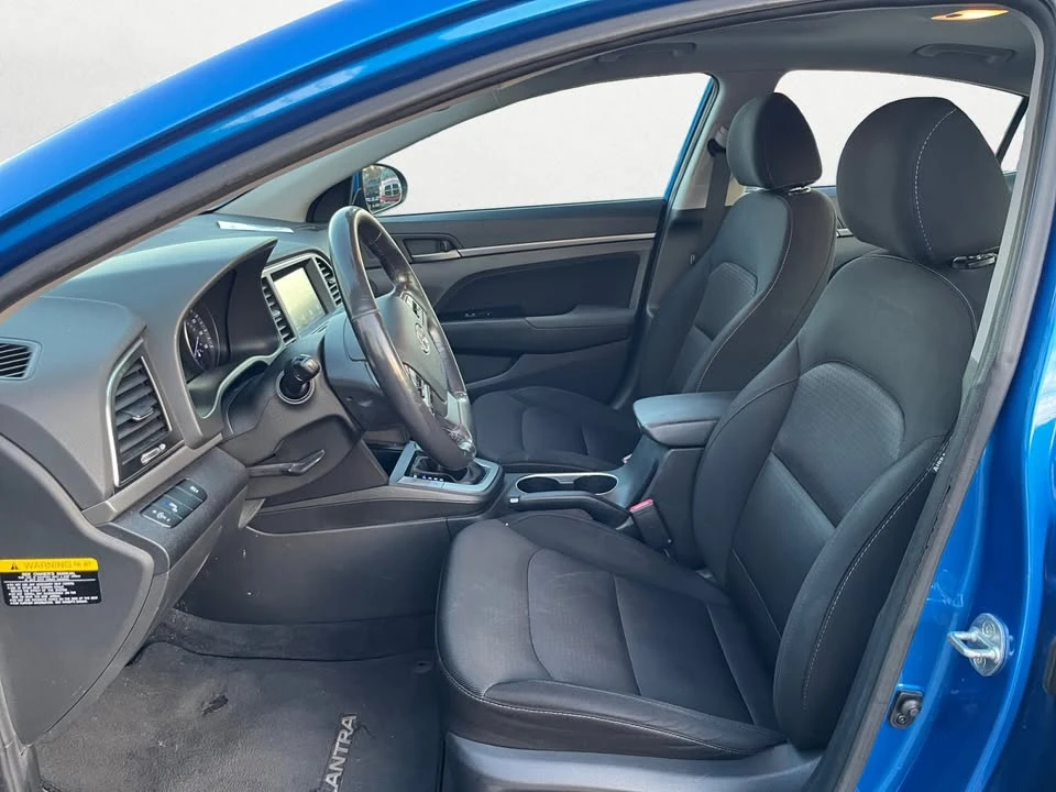 2017 Hyundai Elantra - Image 10 of 17