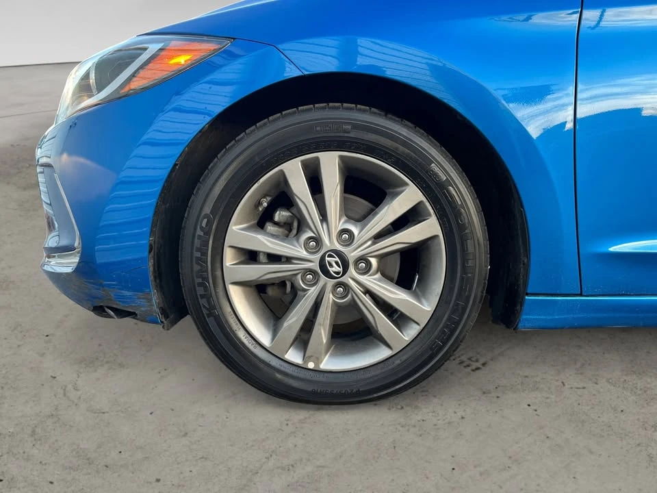 2017 Hyundai Elantra - Image 15 of 17