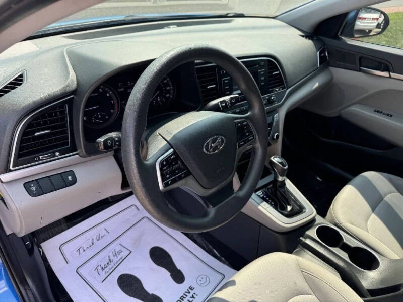 2017 Hyundai Elantra - Image 8 of 20