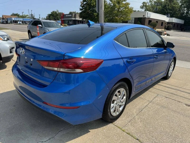 2017 Hyundai Elantra - Image 4 of 20