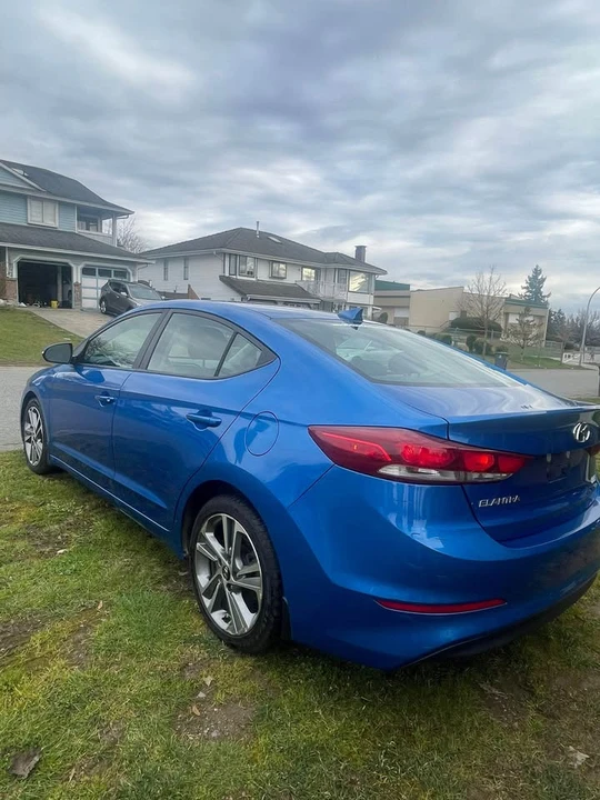2017 Hyundai Elantra - Image 6 of 7