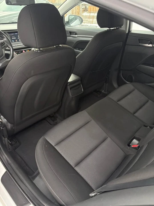 2017 Hyundai Elantra - Image 8 of 9