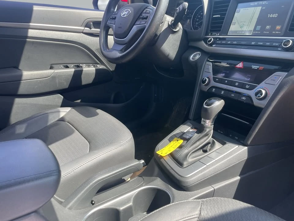 2017 Hyundai Elantra - Image 10 of 16