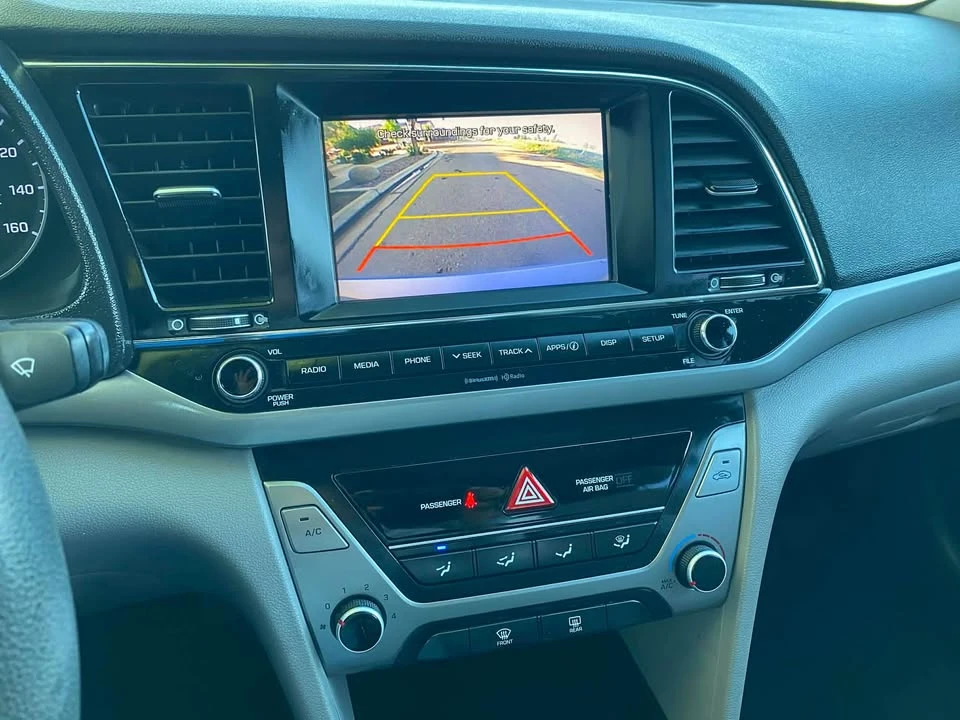 2017 Hyundai Elantra - Image 3 of 13