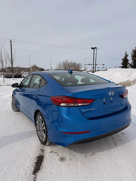 2017 Hyundai Elantra - Image 3 of 8